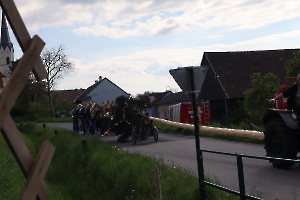 04Maibaumaufstellen30042023